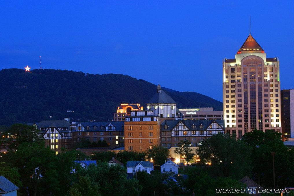 Holiday Inn Roanoke - Tanglewood Route 419 & I 581, An Ihg Hotel Exteriér fotografie